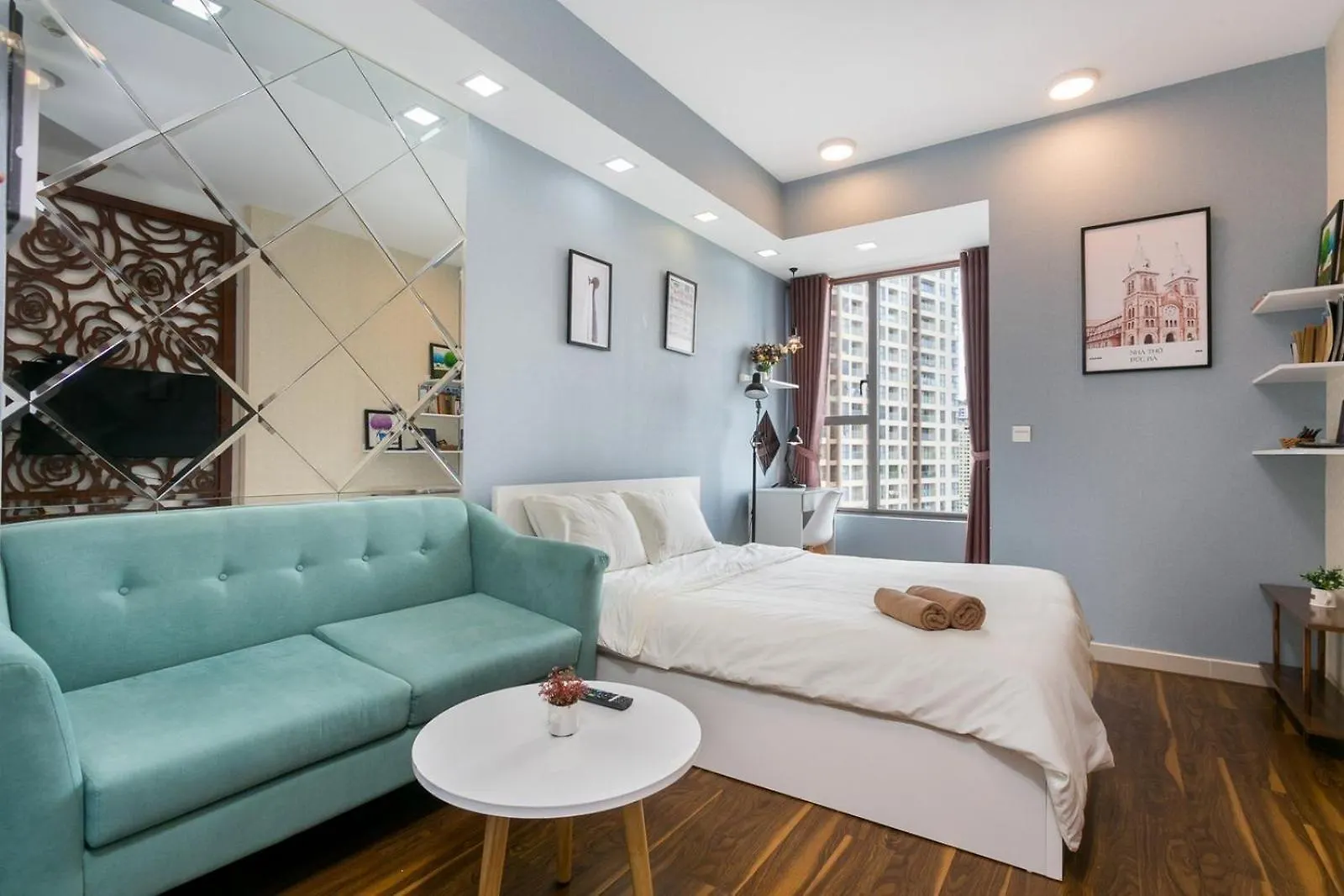 Yo'S Homes Rivergate Apartment Infinity Pool Near District 1 Ho Chi Minh City Vietnam