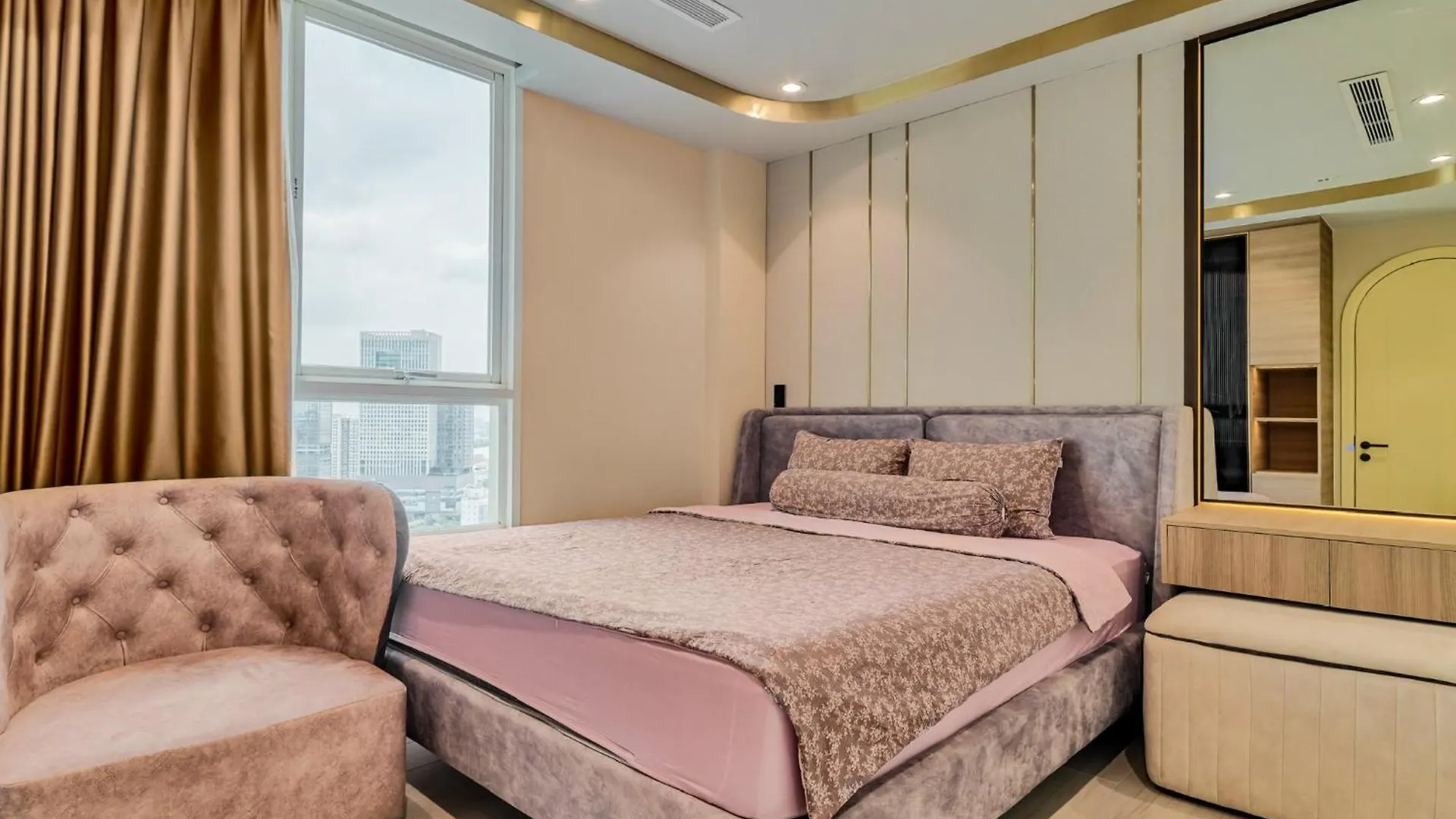 Yo'S Homes Rivergate Apartment Infinity Pool Near District 1 Ho Chi Minh City Hotel