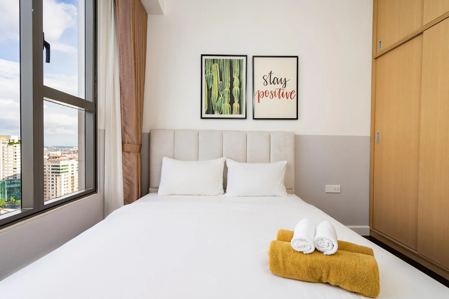 Yo'S Homes Rivergate Apartment Infinity Pool Near District 1 Ho Chi Minh City 0*,