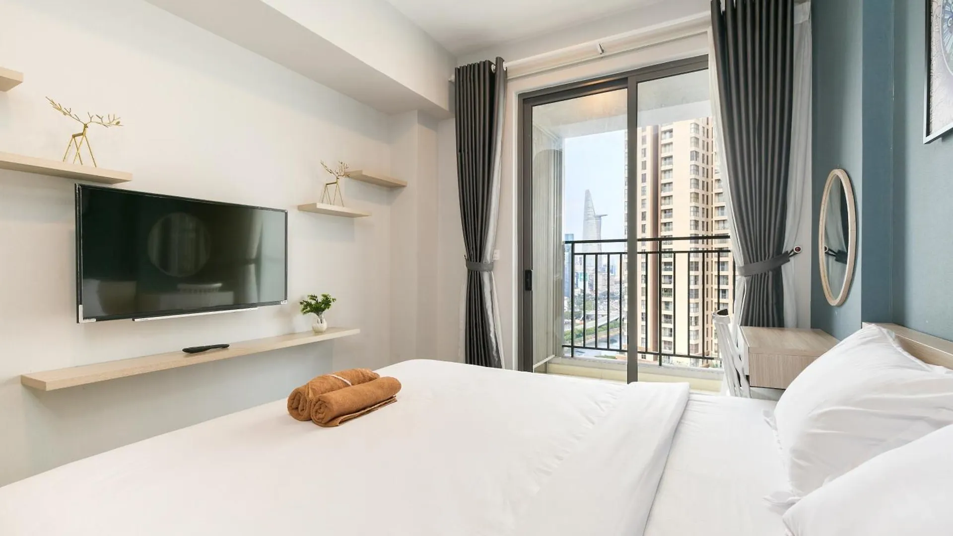 Yo'S Homes Rivergate Apartment Infinity Pool Near District 1 Ho Chi Minh City Hotel