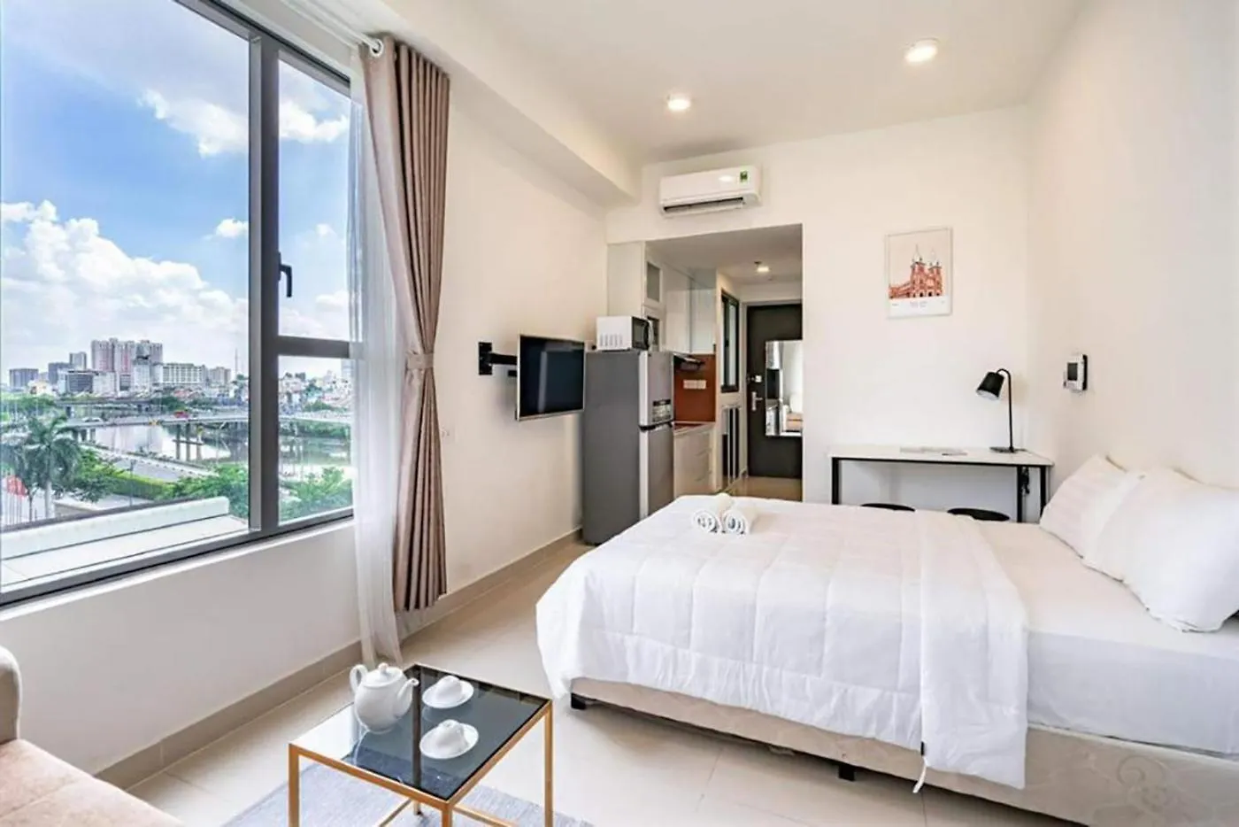 Hotel Yo'S Homes Rivergate Apartment Infinity Pool Near District 1 Ho Chi Minh City Vietnam